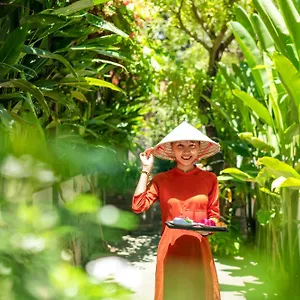 December 3*, Hoi An Vietnam